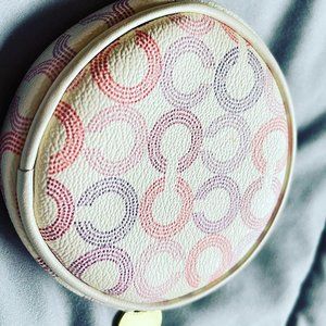 COACH SIGNATURE PINK COIN PURSE WITH GOLD HARDWARE